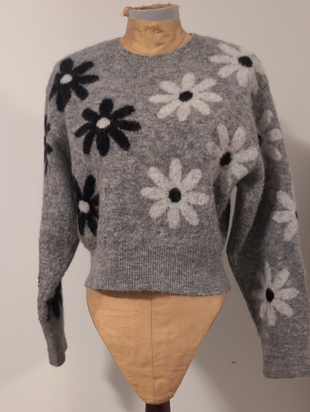 Sandro Gray Crewneck Sweater with Black & White Daisy Motif